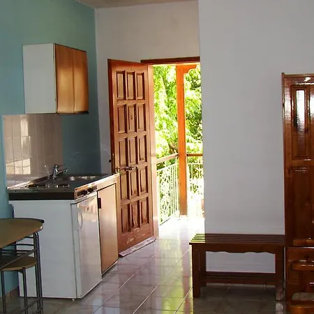 Appartement Kristi Poros (Kefalonia)