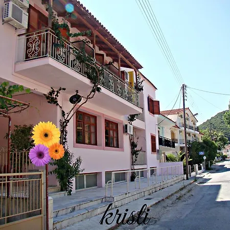 Appartement Kristi Poros (Kefalonia)