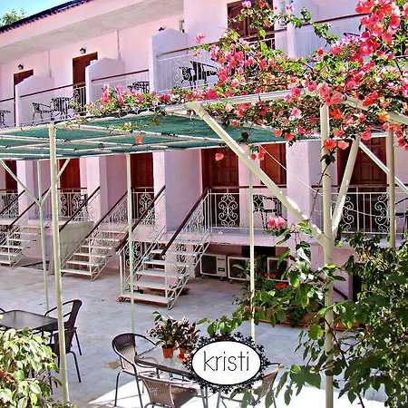 Appartement Kristi Poros (Kefalonia)