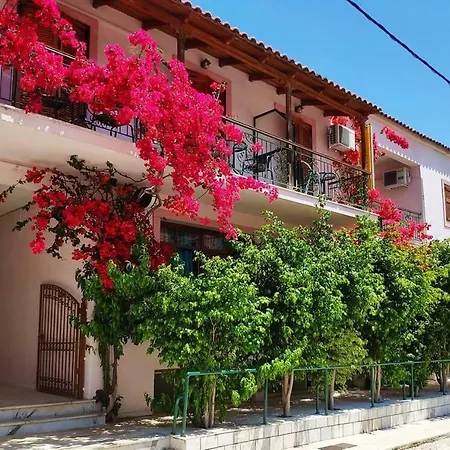 Kristi Apartament Poros (Kefalonia)